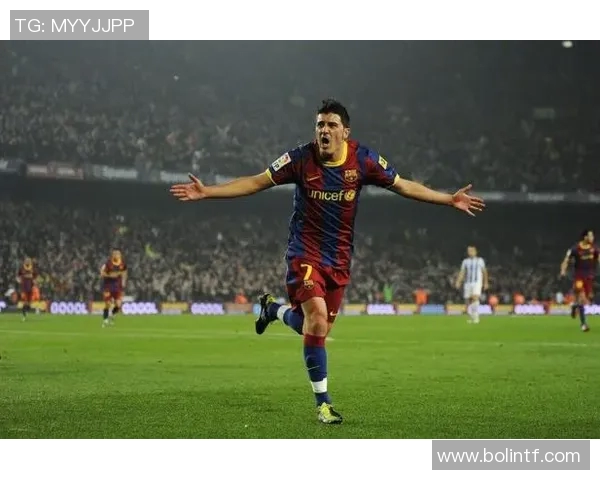 足球传奇时刻集锦：球星个人精彩瞬间与独特风采回顾